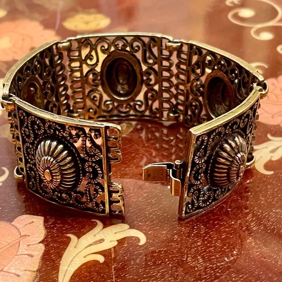 RARE Vintage Vendome Ornate Brass Bracelet Set With Clip/Screw back Earrings